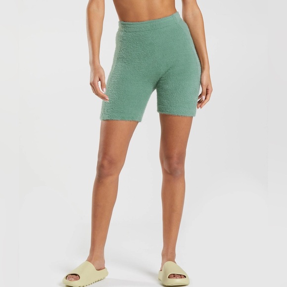 Whitney Simmons Eyelash Knit Shorts and Bandeau Set (Leaf Green) - Picture 2 of 8